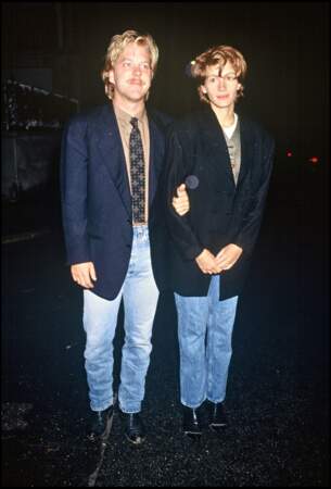 Julia Roberts and Kiefer Sutherland (1990)