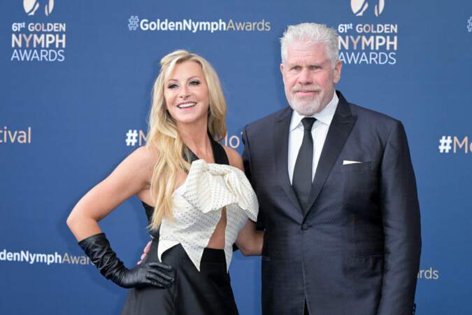 Allison Dunbar and Ron Perlman 