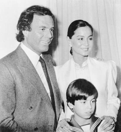 Enrique Iglesias and Julio Iglesias