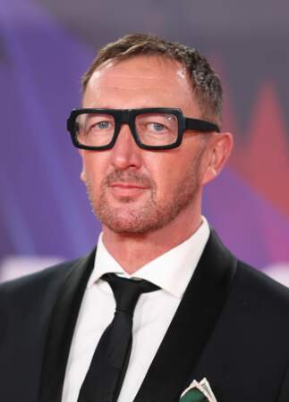 Ralph Ineson as Chris "Finchy" Finch