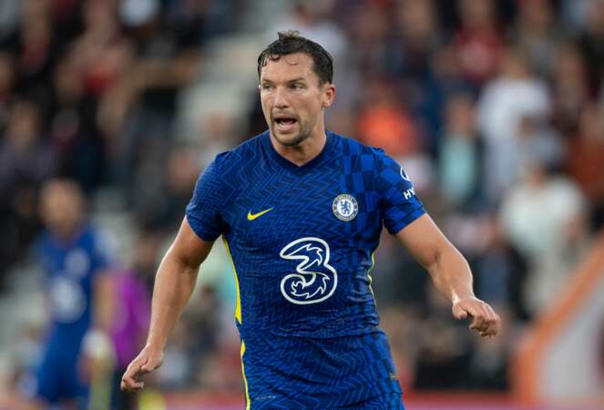 Danny Drinkwater: Leicester to Chelsea for £35m