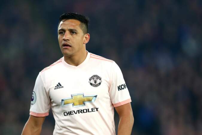 Alexis Sanchez: Arsenal to Manchester United for £30m 