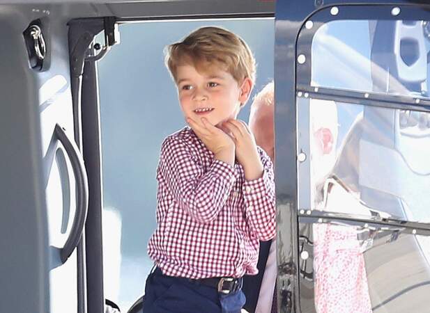 July 21, 2017:  Prince George views helicopter models H145 and H135 before departing from Hamburg Airport