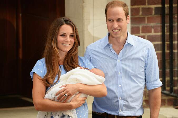 July 23, 2013: The Duke and Duchess of Cambridge depart The Lindo Wing with their newborn son at St Mary's Hospital